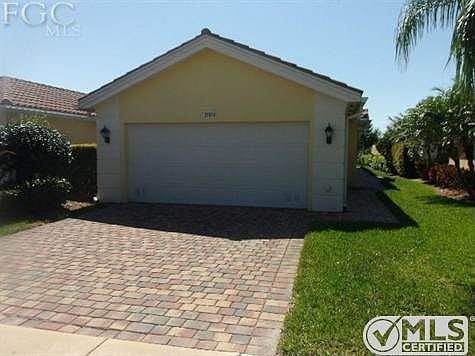 2nd image of 28914 Vermillion Ln
