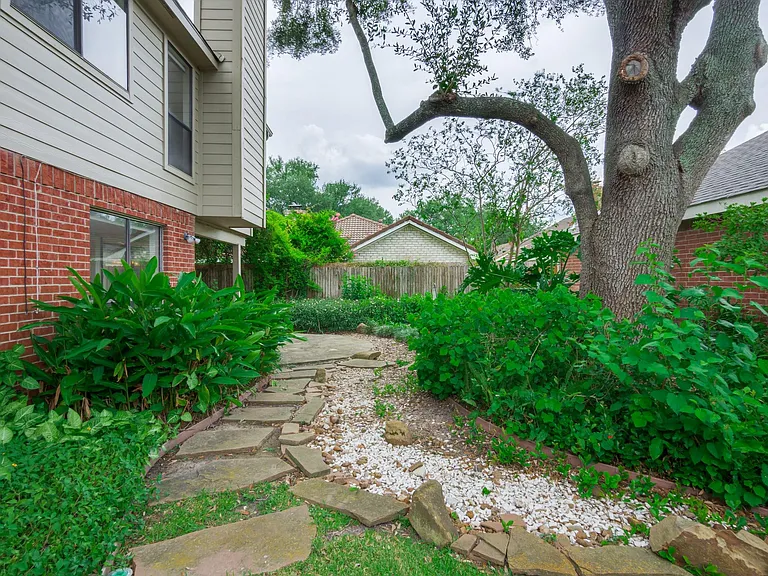 14214 Withersdale Dr — Photo 24