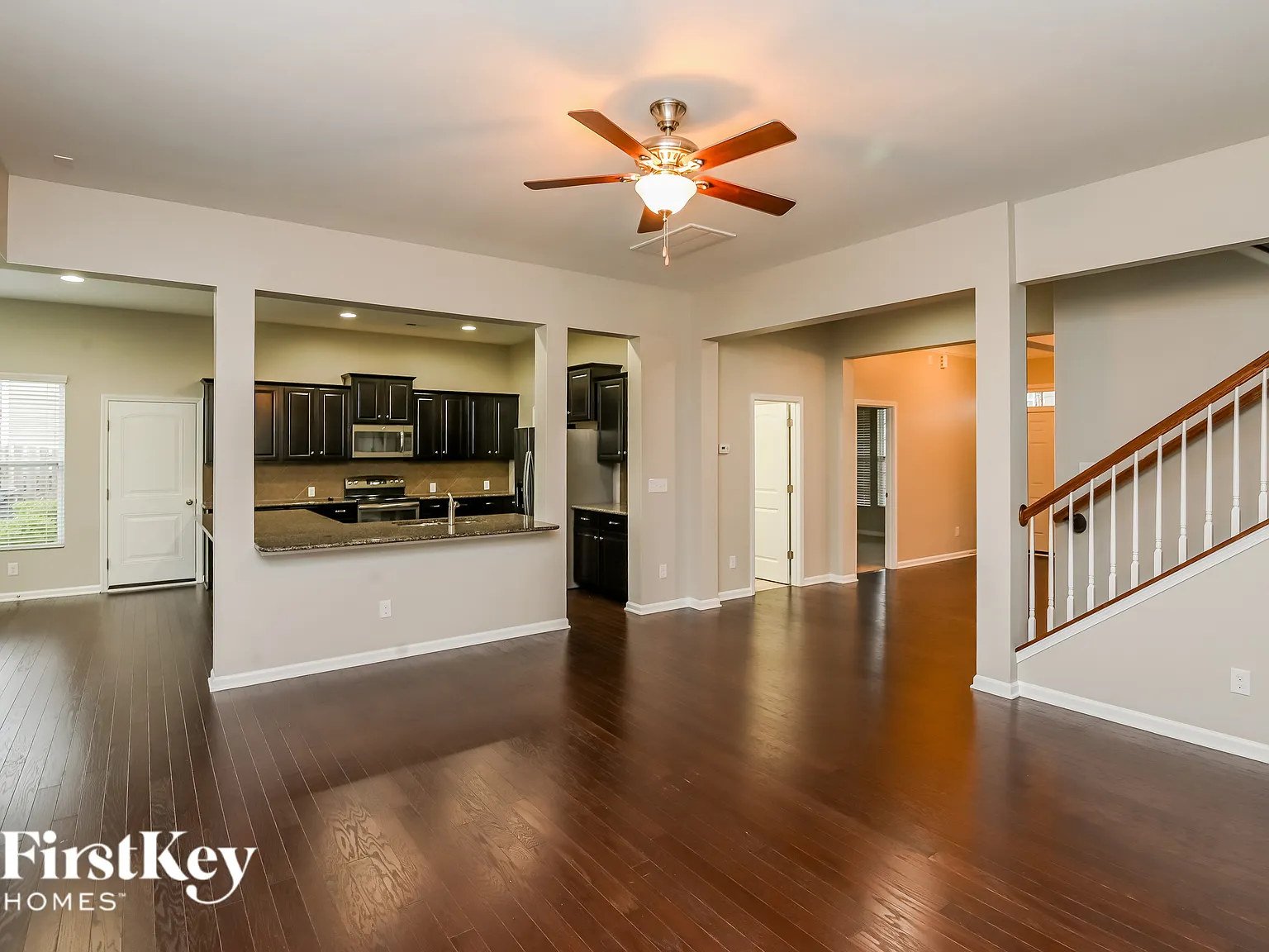 4 bed, 3.0 bath, 2870 sqft, $3,345 — Photo 2