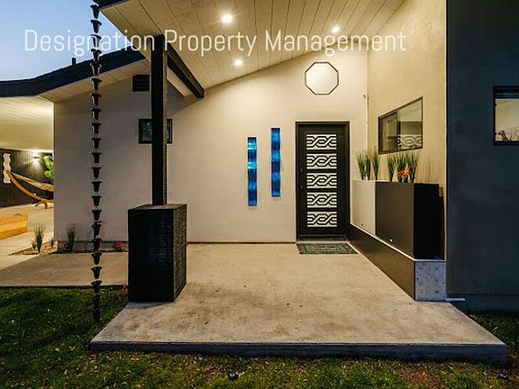 2nd image of 6023 Eucalyptus Ln