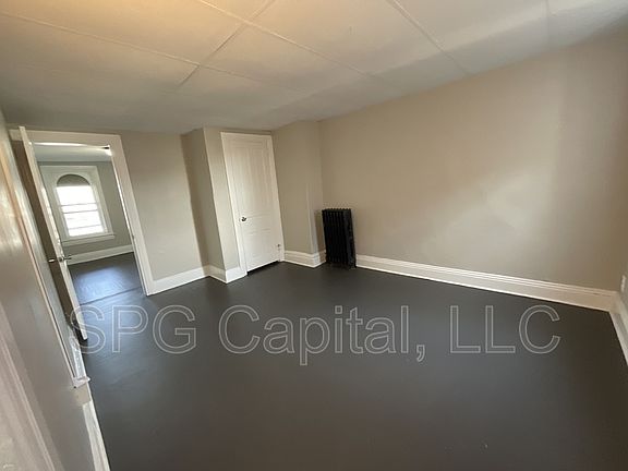 2nd image of 1042 W Market St #1042
