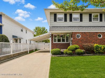 23 Ramblewood Ave, Staten Island, NY, 10308