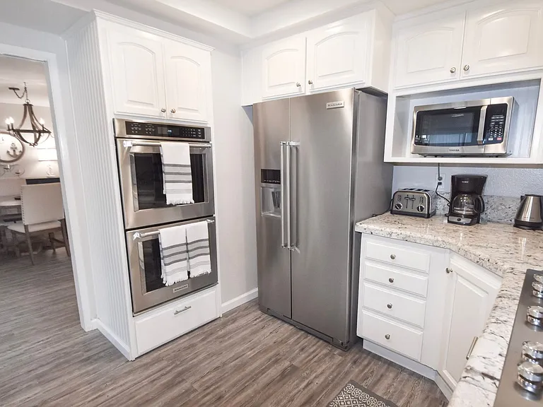 79 Kingston Ct. — Photo 10