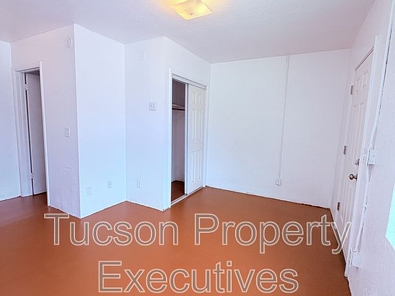 4th image of 2411 S 6th Ave APT 11