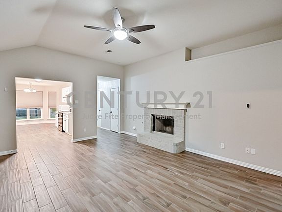 3rd image of 3212 Dove Valley Ln