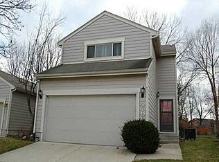 4709 71st St, Urbandale, IA 50322