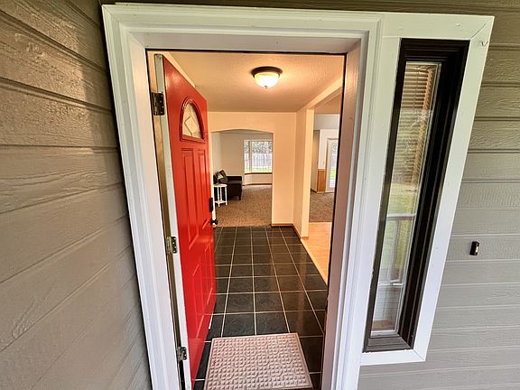 3rd image of 4008 52nd Ave SW