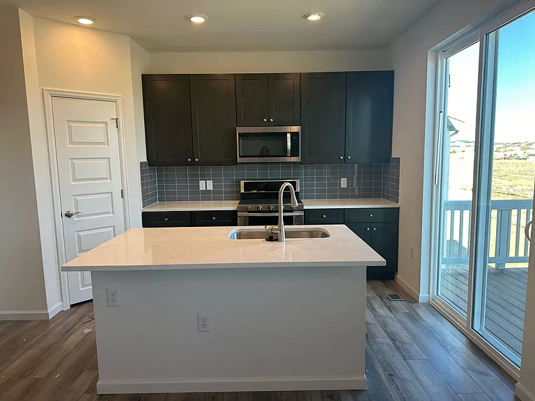 Martinello Dr — Photo 1