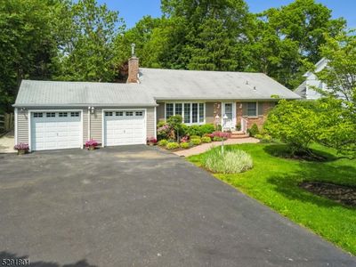 356 Shunpike Rd, Chatham, NJ, 07928