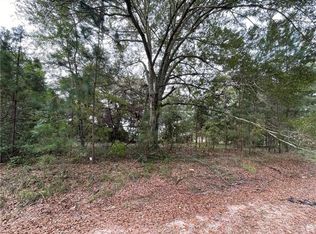 19 Epps Ct, Seale, AL 36875
