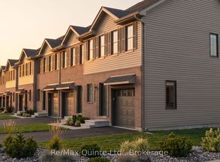 92 Hineman St, Prince Edward County, ON K0K 2T0