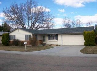 606 N Lawndale Dr, Meridian, ID 83646