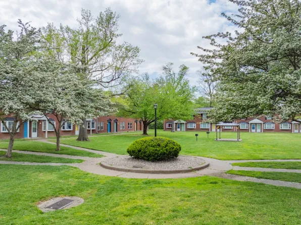 Carpenter Apartments