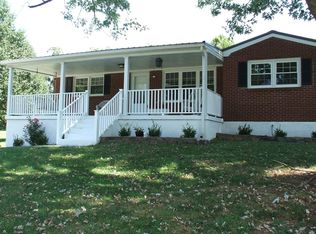1050 Macland Rd, Lawrenceburg, KY 40342