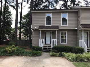 120 Arbuckle Ln, Cary, NC 27511