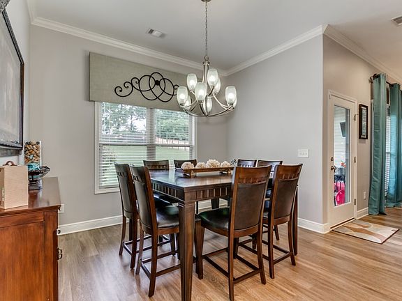 5th image of 1733 Sweetgum Cir