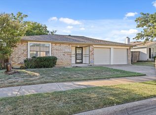 6601 Levitt Dr, Watauga, TX 76148