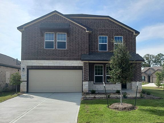 13315 Rowan Green Drive Elevation Image 3