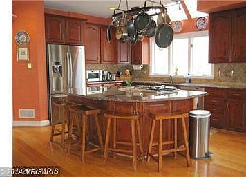 5th image of 8160 Silverberry Way