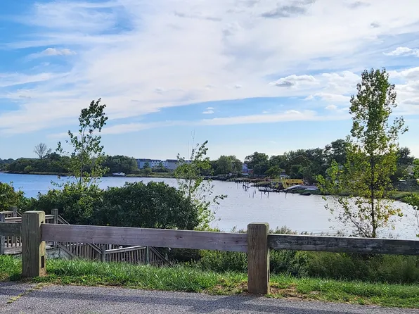 336 Howe Avenue image 13 of 13