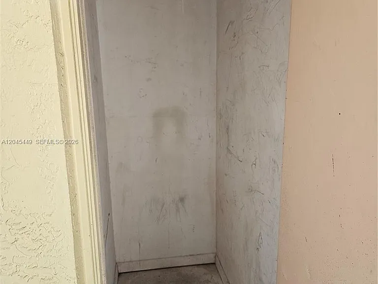 18306 NW 68th Ave #H — Photo 14
