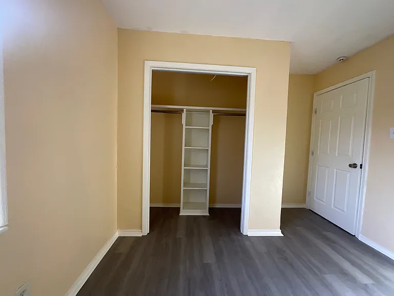 1361 Shady Ln — Photo 19