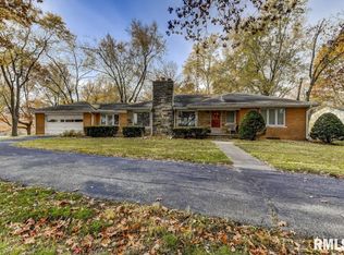 2802 W Jefferson St, Springfield, IL 62702