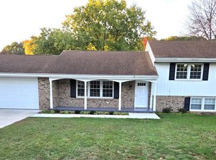 1534 Old Hickory Ln, Saint Joseph, MI 49085