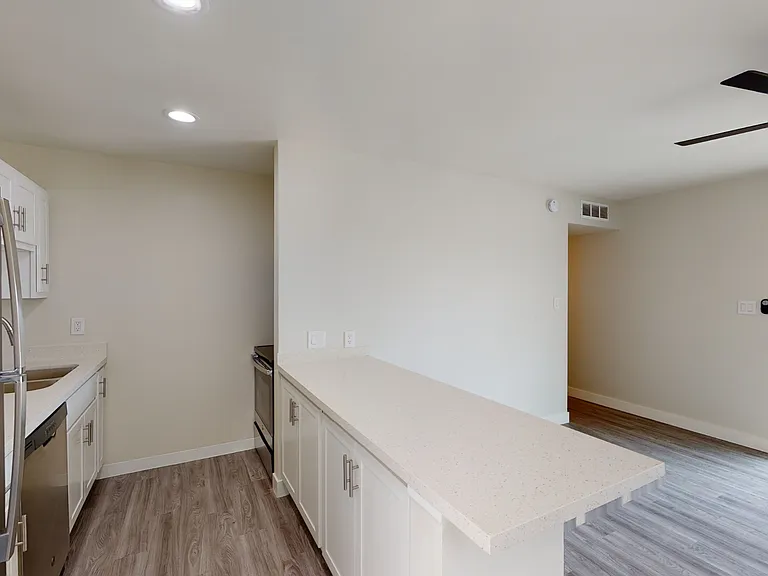 1712-1724 E Ocotillo Rd — Photo 39