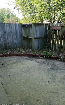 5th image of 1113 Grovemont Drive #G-8