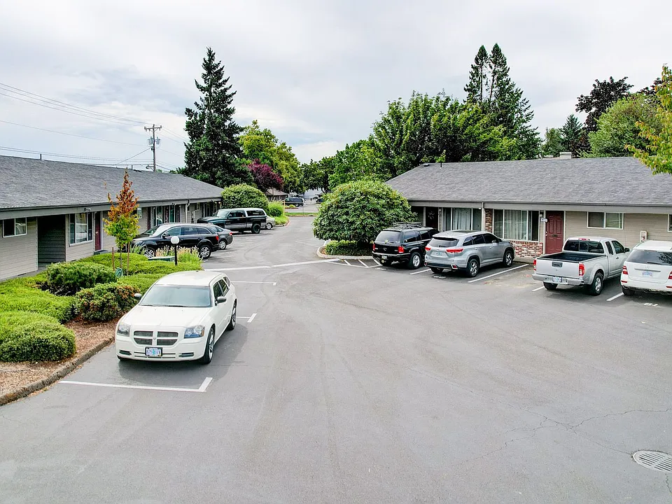 Fairway Village