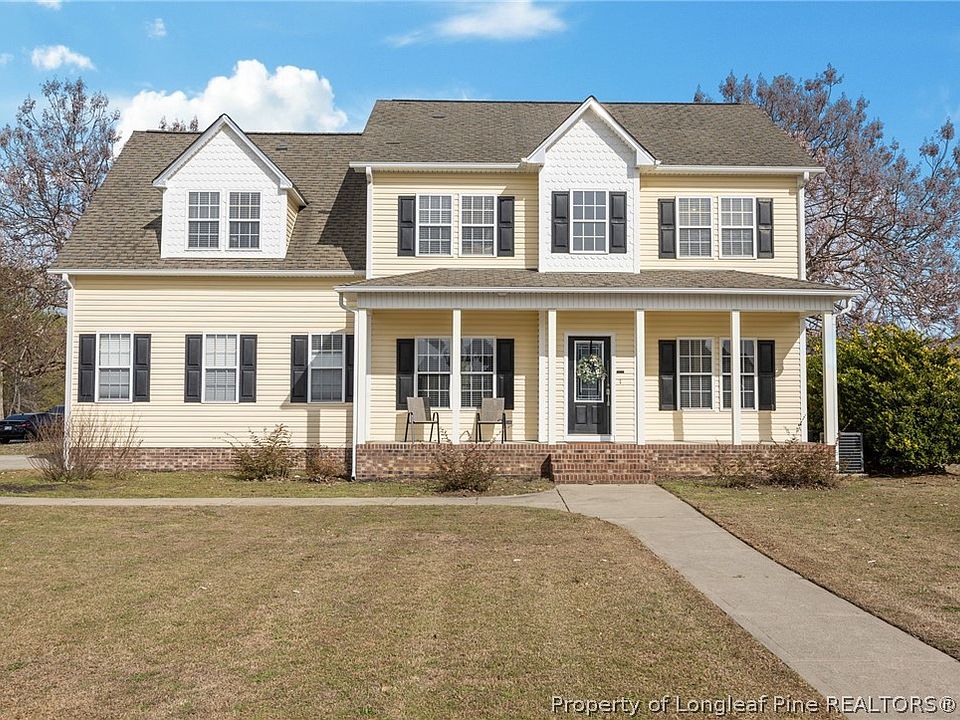 1st image of 3825 Barnsdale Dr