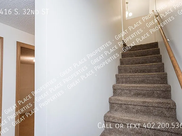 5416 S 32nd St — Photo 29