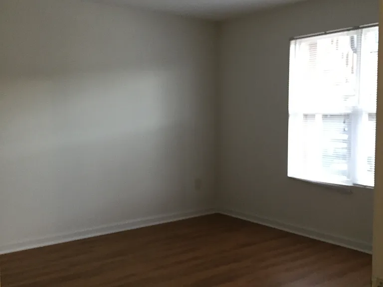 92 Beale Rd #6 — Photo 10