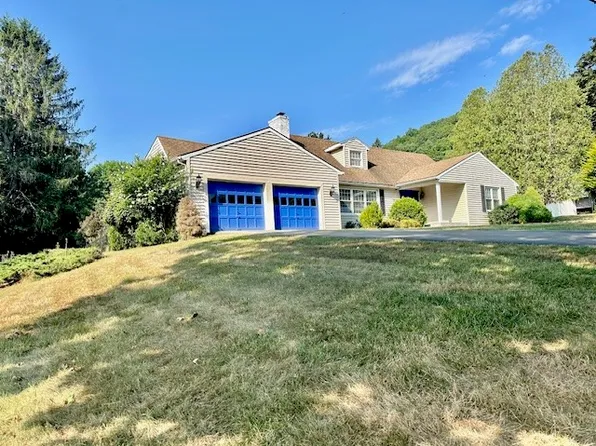 711 Wall St, Elmira, NY 14905