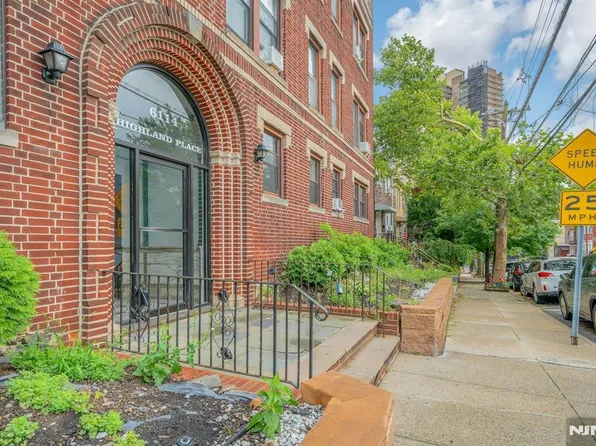 6114 Highland Pl APT 1H, West New York, NJ 07093