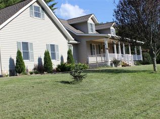 549 Smith Johnson Rd, Green Mountain, NC 28740