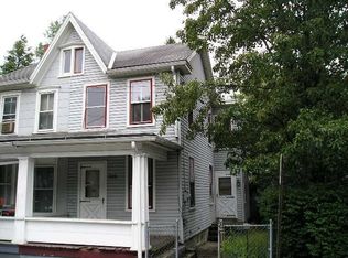 225 Penn St, Highspire, PA 17034