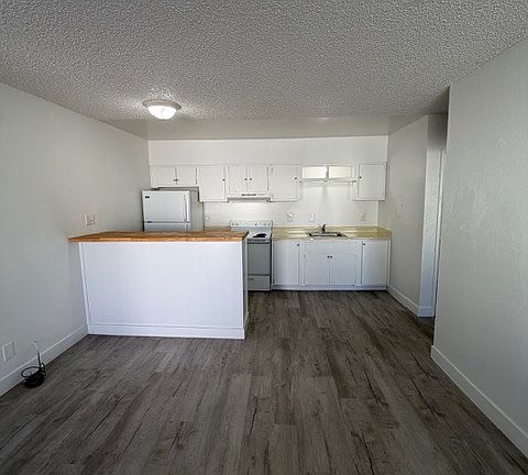 3rd image of 3804 E Charleston Blvd