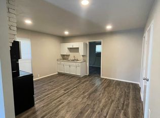 220 E Springer Ave #222, Guthrie, OK 73044
