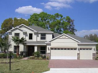 1313 Weymouth Dr, Deland, FL 32720