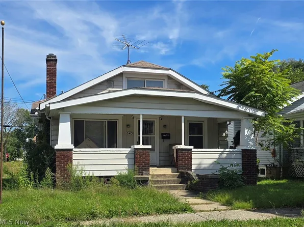 1043 Berwin St, Akron, OH 44310