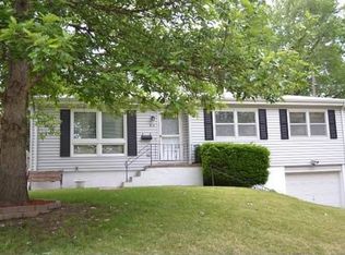 9110 Nina St, Omaha, NE 68124