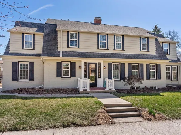 2401 East Jarvis STREET, Shorewood, WI 53211
