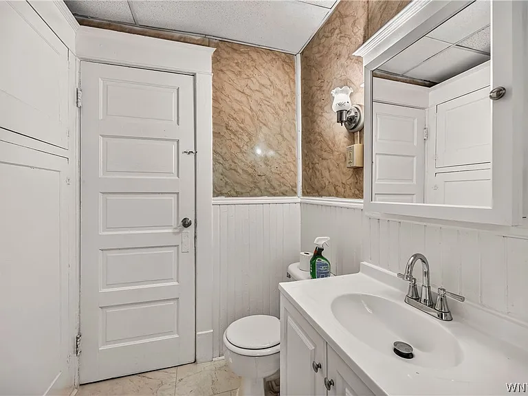 563 Humboldt Pkwy #UPPER — Photo 17