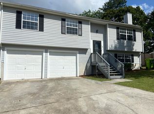 8 Red Thorn Ct, Columbia, SC 29229