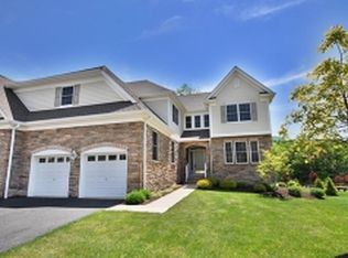 26 Baxter Ln, West Orange, NJ