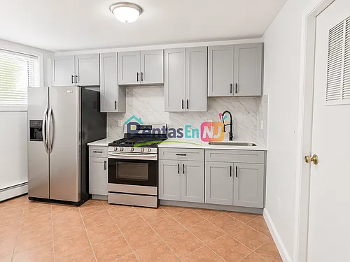121 Brookside Ave Photo 1