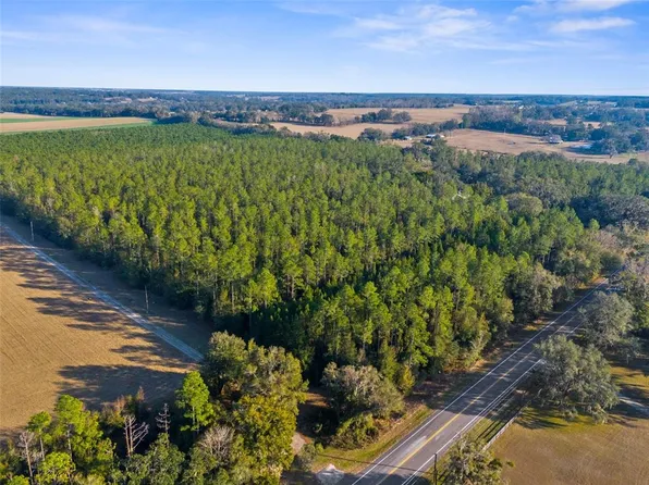 100 Spring Lake Hwy, Brooksville, FL 34602