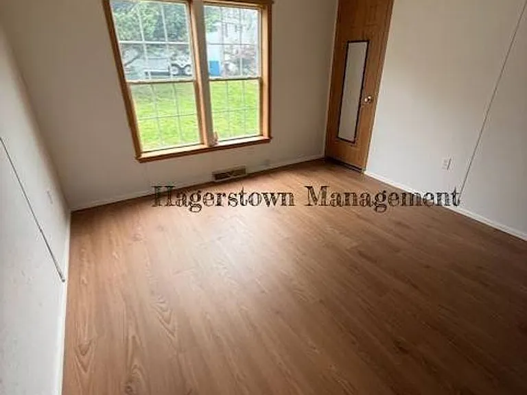 11906 Heather Dr — Photo 12